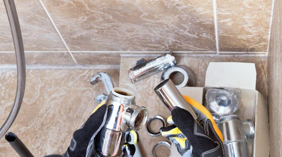 Professional gutter cleaning in Florence, CO